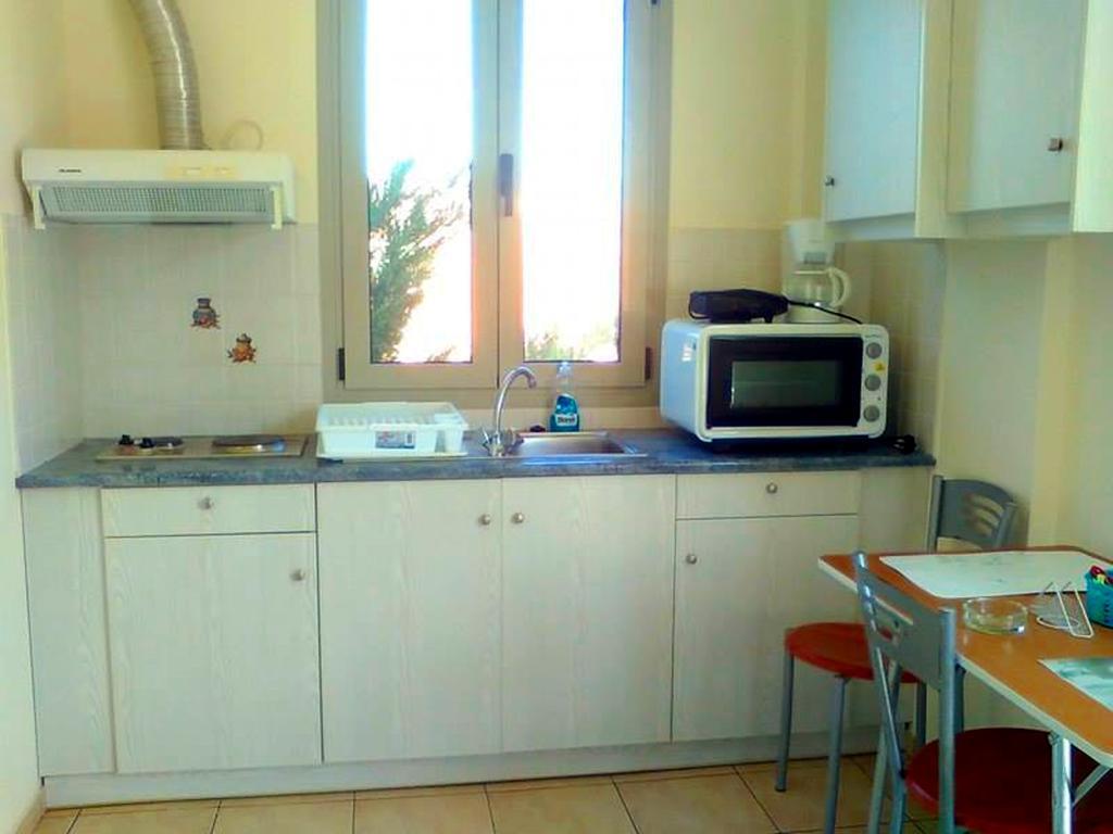 Asfodelos Apartment Hotel Каковатос Экстерьер фото