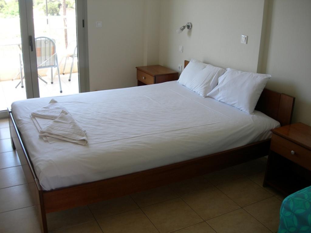 Asfodelos Apartment Hotel Каковатос Экстерьер фото